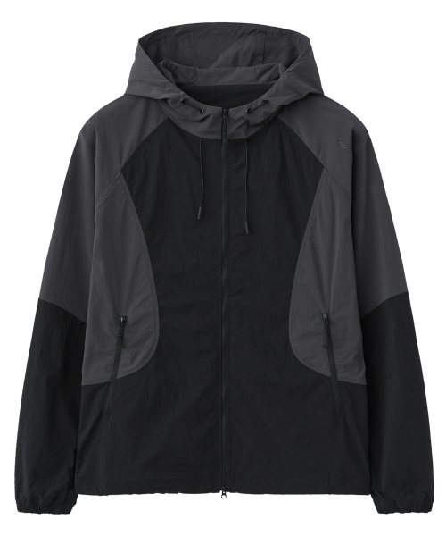 RAIMENT(レイメント)の「カーブドラグランフードウィンドブレーカー_ブラック(ナイロンジャケット・メンズ・その他・SMALL/MEDIUM/LARGE)」の3枚目の写真