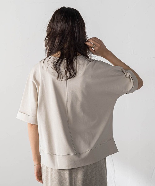 MAYSON GREY(メイソングレイ)の「トリケア配色ステッチプルオーバー(Tシャツ/カットソー・レディース・ブラック/ベージュ/ホワイト・M)」の6枚目の写真