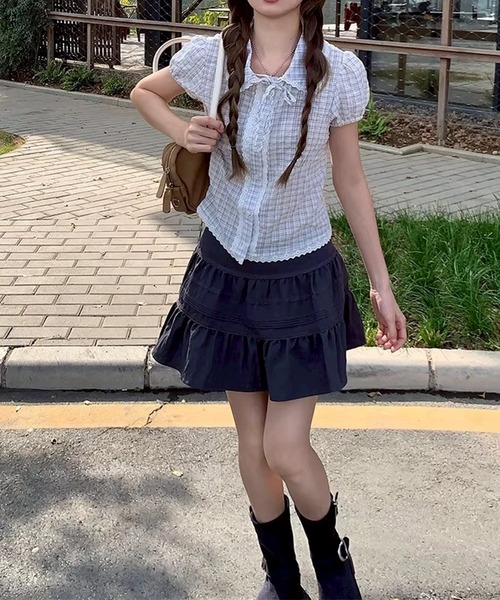 LYEON(リヨン)の「レーストリミングチェックブラウス(Tシャツ/カットソー・レディース・ネイビー/オフホワイト・FREE)」の3枚目の写真
