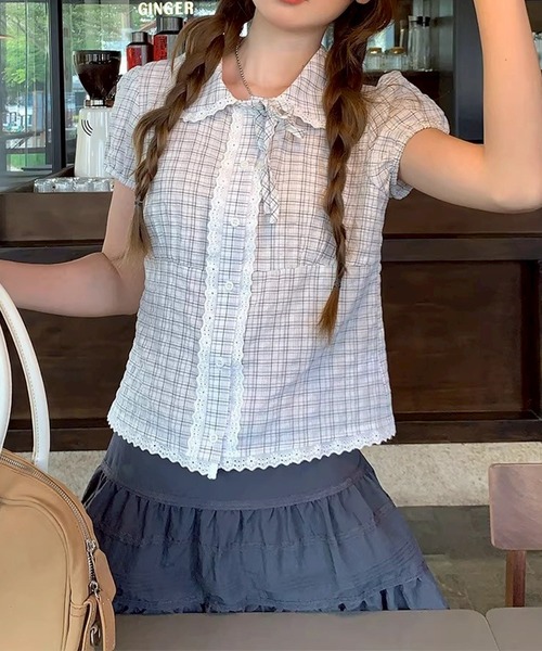 LYEON(リヨン)の「レーストリミングチェックブラウス(Tシャツ/カットソー・レディース・ネイビー/オフホワイト・FREE)」の5枚目の写真