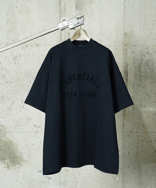 FOG ESSENTIALS(エフオージーエッセンシャルズ)の「"08"≪FOG ESSENTIALS≫フロントロゴ ヘビーウェイト Tシャツ(Tシャツ/カットソー・メンズ・スミクロ/ブラック・M/L/XL)」の5枚目の写真