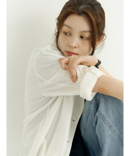 Yuje(ユジェ)の「AIRY TRENCH JACKET (2color)(テーラードジャケット・レディース・Off White/チャコールグレー・FREE)」の4枚目の写真
