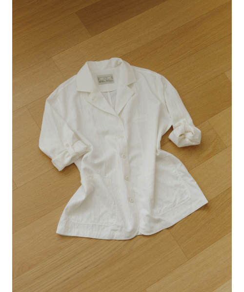 Yuje(ユジェ)の「AIRY TRENCH JACKET (2color)(テーラードジャケット・レディース・Off White/チャコールグレー・FREE)」の13枚目の写真