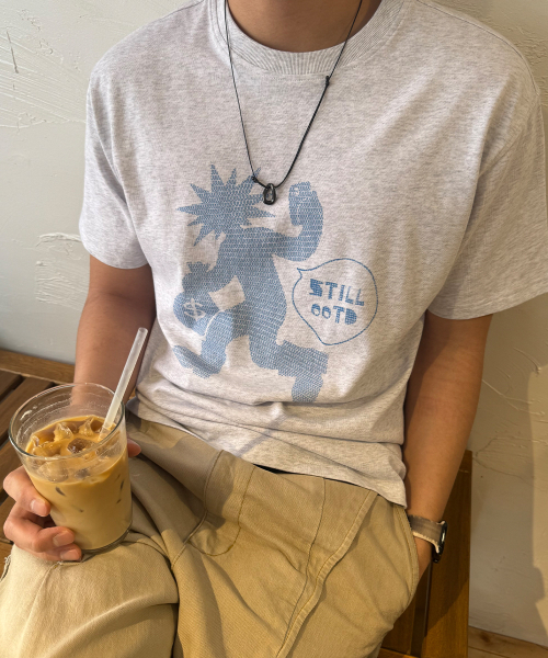 INTEMPOMOOD(インテンポムード)の「オオティディグラフィックTシャツ : 2カラー(Tシャツ/カットソー・メンズ・グレー/ネイビー・MEDIUM/LARGE)」の6枚目の写真