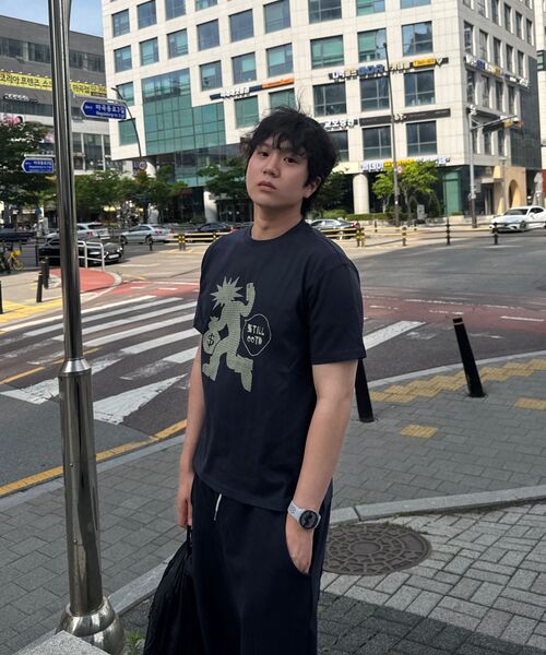 INTEMPOMOOD(インテンポムード)の「オオティディグラフィックTシャツ : 2カラー(Tシャツ/カットソー・メンズ・グレー/ネイビー・MEDIUM/LARGE)」の21枚目の写真