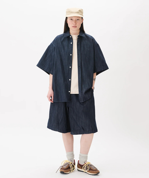 WISM(ウィズム)の「Estudio Niksen / エストゥディオ・ニクセン Shortsleeve Wide Shirt(シャツ/ブラウス・メンズ・ネイビー・1/2)」の7枚目の写真