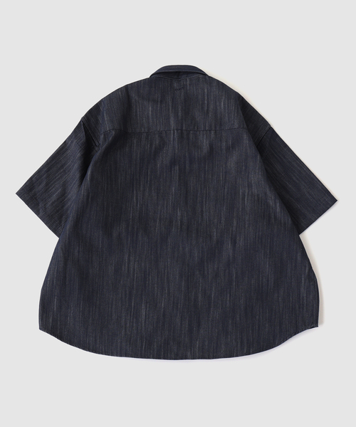 WISM(ウィズム)の「Estudio Niksen / エストゥディオ・ニクセン Shortsleeve Wide Shirt(シャツ/ブラウス・メンズ・ネイビー・1/2)」の11枚目の写真