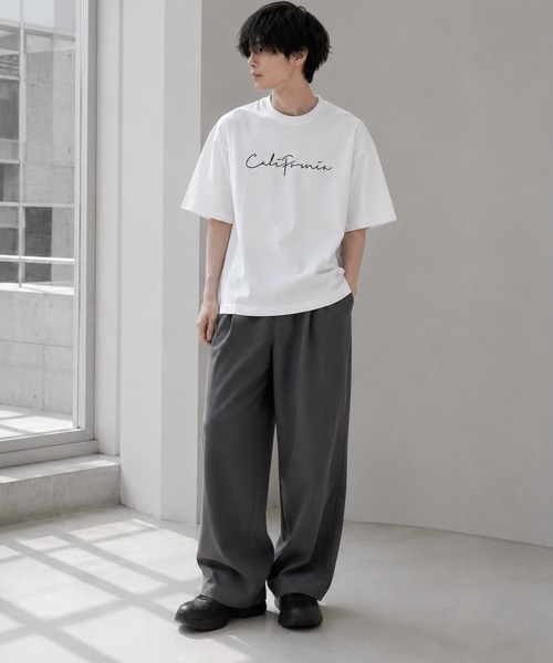 ARCHIVER(アーカイバ)の「【Bd】刺繍ロゴ 天竺 半袖クルーネックTシャツ(Tシャツ/カットソー・レディース・ベージュ/ホワイト・X-LARGE/LARGE)」の5枚目の写真