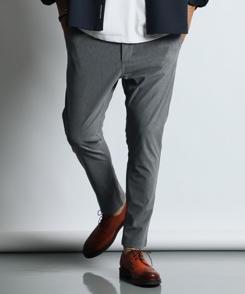 The DUFFER of ST.GEORGE(ザダファーオブセントジョージ)の「『WONDER SHAPE』OXFORD SLIM:360°全方向高伸縮『ワンダーシェイプ』吸水速乾 スリムフィットパンツ(スラックス・メンズ・ライトグレー/チャコールグレー/ブラック・MEDIUM/SMALL/X-LARGE/LARGE)」の8枚目の写真