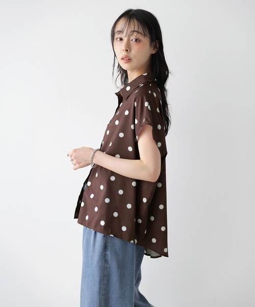 SUGAR BISKET(シュガービスケット)の「フレンチスリーブ シアーシャツ(シャツ/ブラウス・レディース・ホワイト/ブラック/ブラウン・フリー)」の13枚目の写真