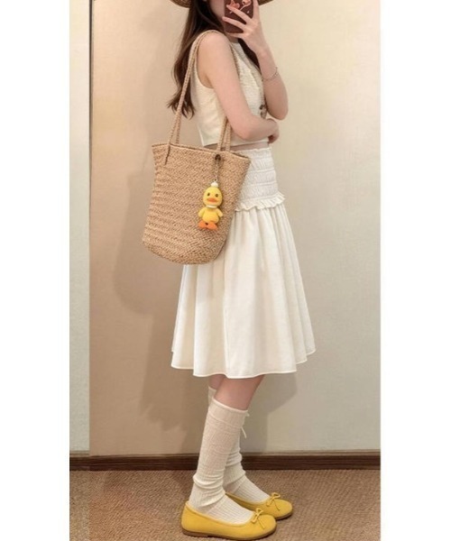 Mela(メラ)の「2WAY シャーリングサテン ベアトップ&スカート(チューブトップ・レディース・ホワイト・S/L/M)」の8枚目の写真