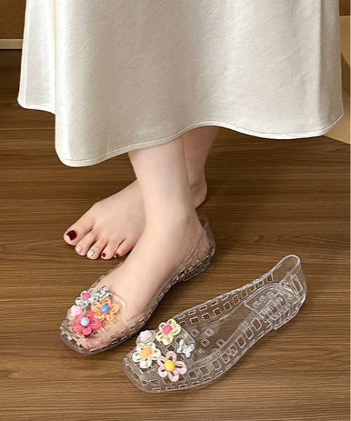 WEGO(ウィゴー)の「【jelly shoes】26夏最新トレンド!ジェリーローファーサンダル(サンダル・レディース・ブラック/ゴールド/その他1/シルバー・MEDIUM/LARGE)」の10枚目の写真