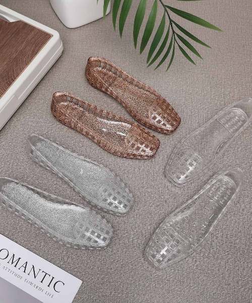 WEGO(ウィゴー)の「【jelly shoes】26夏最新トレンド!ジェリーローファーサンダル(サンダル・レディース・ブラック/ゴールド/その他1/シルバー・MEDIUM/LARGE)」の20枚目の写真