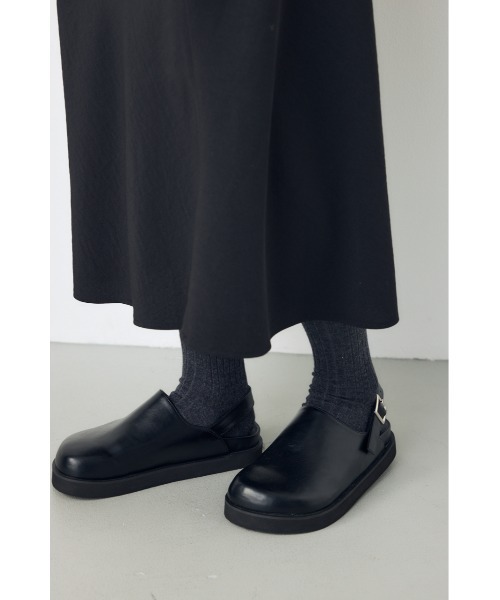 AZUL by moussy(アズールバイマウジー)の「バックベルトサボ 靴(ブーツ・レディース・ブラック・LL/LARGE/MEDIUM/SMALL)」の11枚目の写真