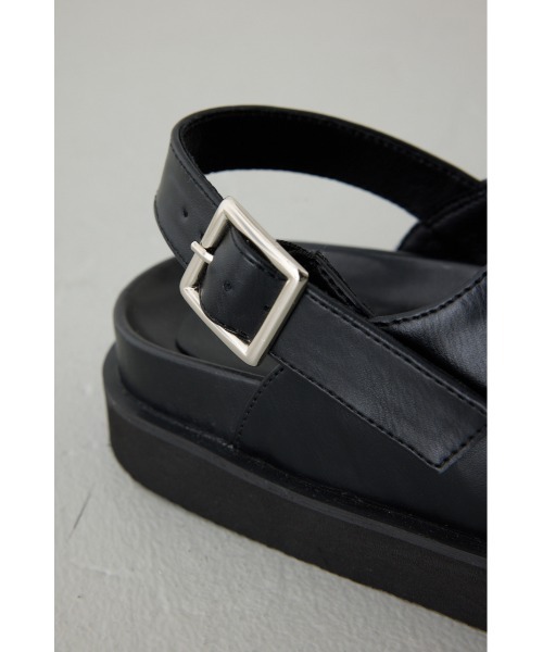 AZUL by moussy(アズールバイマウジー)の「バックベルトサボ 靴(ブーツ・レディース・ブラック・LL/LARGE/MEDIUM/SMALL)」の7枚目の写真
