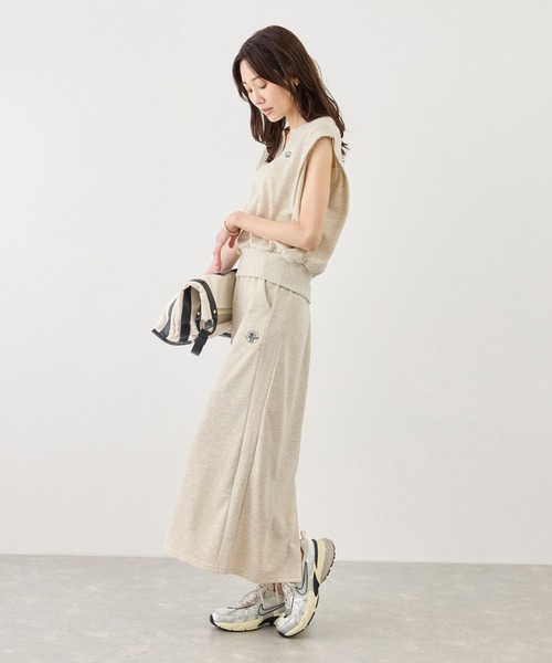 ROPE' PICNIC(ロペピクニック)の「キーネックラメ入りミニ裏毛トップス/汗染み防止・セットアップ対応(Tシャツ/カットソー・レディース・グレー系その他/チャコールグレー/ライトグレー・FREE)」の12枚目の写真