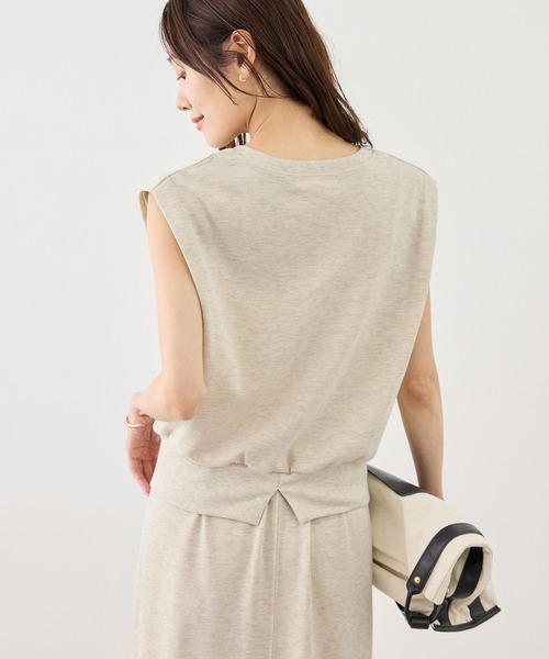 ROPE' PICNIC(ロペピクニック)の「キーネックラメ入りミニ裏毛トップス/汗染み防止・セットアップ対応(Tシャツ/カットソー・レディース・グレー系その他/チャコールグレー/ライトグレー・FREE)」の18枚目の写真