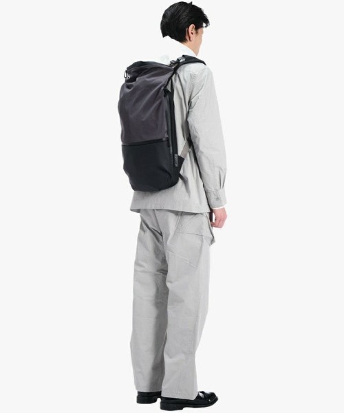 Cote&Ciel(コートエシエル)の「【cote&ciel/コートエシエル】 Nile S Slate / バックパック リュック(バックパック/リュック・メンズ・ブラック・FREE)」の2枚目の写真