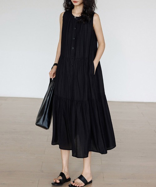 ONEP STAR(ワンピスター)の「フロントボタンティアードノースリーブワンピース(ワンピース・レディース・ブラック・MEDIUM/LARGE/X-LARGE)」の6枚目の写真