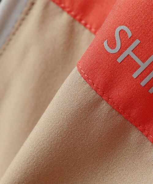 SHIPS(シップス)の「SHIPS KIDS:90cm /〈撥水/洗濯機可能〉フード付き ウィンドブレーカー(パーカー・キッズ・ネイビー/ベージュ系・90)」の13枚目の写真