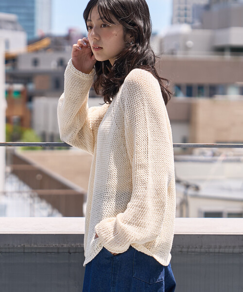 FREAK'S STORE(フリークスストア)の「オーバーサイズ メッシュニットプルオーバー/ ルーズ シアーニット(ニット/セーター・レディース・オフホワイト/チャコール/ベージュ・フリ-)」の7枚目の写真