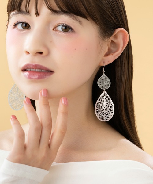 LA MUe(ラミュー)の「【LA MUE】日本製 ニッケルフリー メタル ドロップ ピアス(ピアス(両耳用)・レディース・シルバー/ゴールド・FREE)」の6枚目の写真