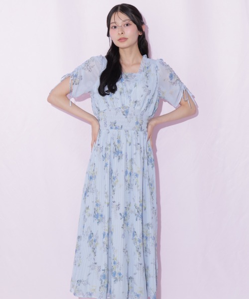 JILL by JILL STUART(ジルバイジルスチュアート)の「ビッグフラワーワンピース(ワンピース・レディース・ピンク/ブルー系その他/ホワイト系その他・FREE)」の3枚目の写真