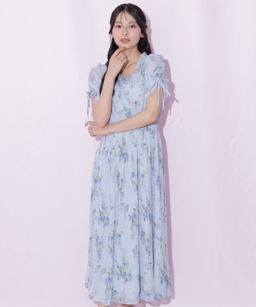 JILL by JILL STUART(ジルバイジルスチュアート)の「ビッグフラワーワンピース(ワンピース・レディース・ピンク/ブルー系その他/ホワイト系その他・FREE)」の4枚目の写真