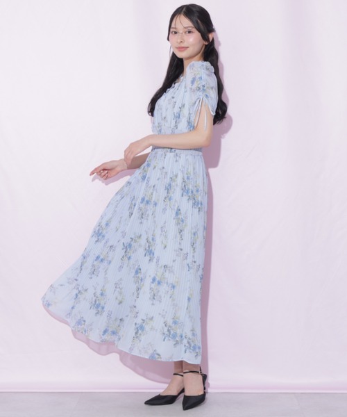 JILL by JILL STUART(ジルバイジルスチュアート)の「ビッグフラワーワンピース(ワンピース・レディース・ピンク/ブルー系その他/ホワイト系その他・FREE)」の11枚目の写真