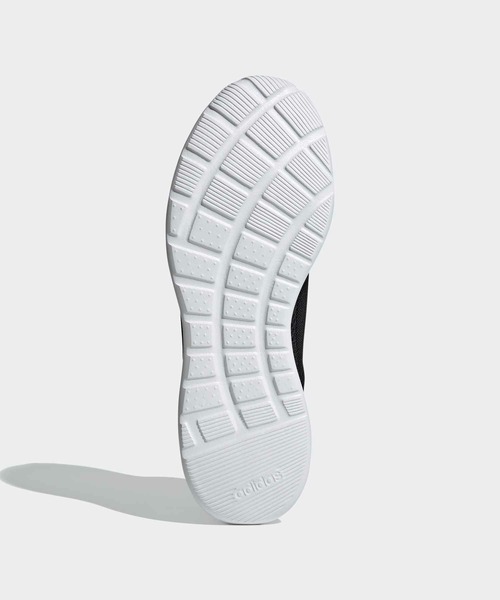 adidas（アディダス）の「ライト レーサー アダプト 4.0 [Lite Racer Adapt 4.0] アディダス（スリッポン・メンズ・ブラック×ホワイト・24.5cm/25.0cm/25.5cm/26.0cm/26.5cm/27.0cm/27.5cm/28.0cm/28.5cm/29.0cm/29.5cm/30.0cm）」の3枚目の写真
