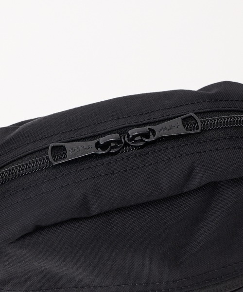 KELTY(ケルティ)の「総柄ポーチ付/限定モデル【KELTY】LIMITED VERTICAL SHOULDER(ショルダーバッグ・レディース・タン/ブラック/オリーブ・ONE SIZE)」の11枚目の写真