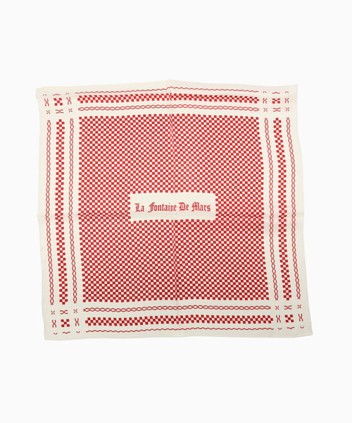EDIFICE(エディフィス)の「GIFT SHOP (ギフトショップ) La Fontaine des Mars The Silk Bandana(バンダナ/スカーフ・メンズ・ホワイト・FREE)」の2枚目の写真