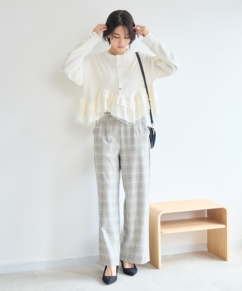 Pillini（ピリーニ）の「2WAY裾フリルTOPS（Tシャツ/カットソー・レディース・アイボリー/ブラック・FREE）」の4枚目の写真