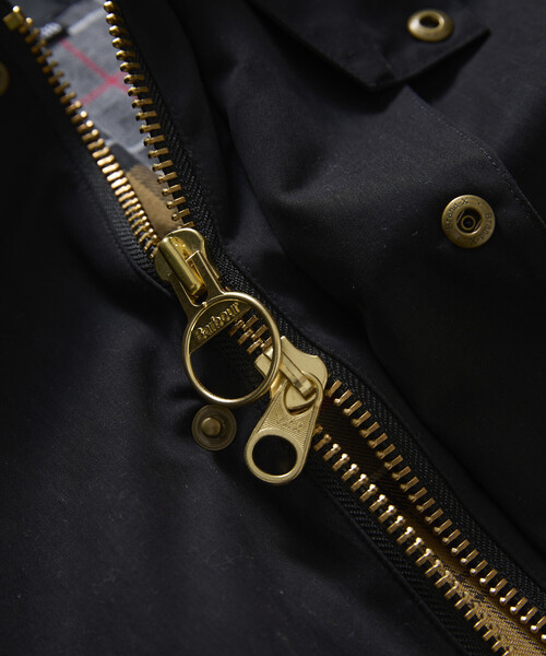 Barbour(バブアー)の「Barbour/バブアー 別注OS Beaufort ピーチスキン_lining/オーバーサイズ ビューフォート ライニング(その他アウター・レディース・セージグリーン/ブラック・38)」の7枚目の写真
