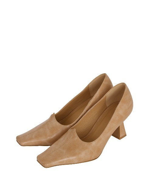 Ameri（アメリ）の「HEART CUT SQUARE TOE PUMPS（パンプス・レディース・ベージュ/ブラウン/ブラック・LARGE/MEDIUM/SMALL）」の8枚目の写真
