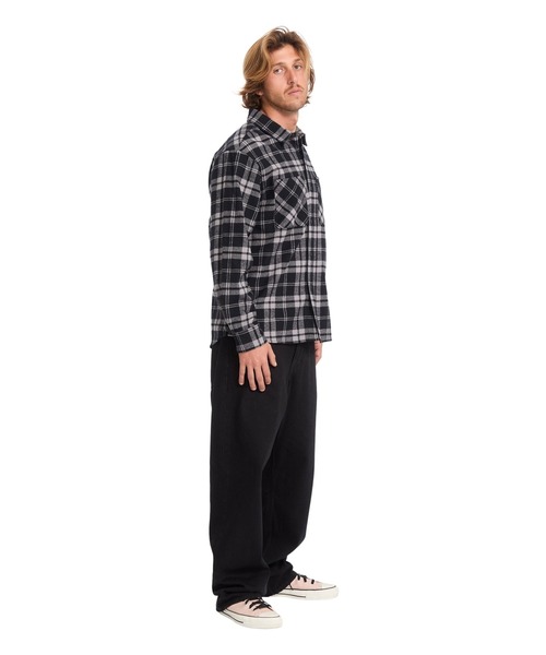 VOLCOM(ボルコム)の「VOLCOM メンズ HUNKSTONE LS 長袖シャツ 【2026年秋冬モデル】/ボルコム長袖チェックシャツ(シャツ/ブラウス・メンズ・ブラウン系その他/ブラック系その他・MEDIUM/LARGE/X-LARGE/SMALL)」の15枚目の写真