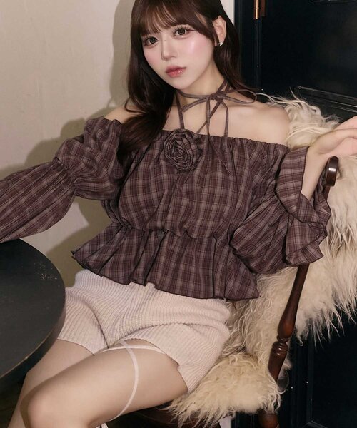 Belle Charme(ベルシャルム)の「【Belle Charme】Rose Corsage Balloon Blouse(シャツ/ブラウス・レディース・ピンク/ブラウン/オフホワイト・FREE)」の3枚目の写真