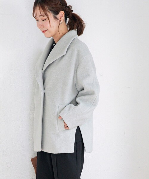 SHIPS any(シップス エニィ)の「【cahoさんコラボ/低身長/小柄女性】ウール ミックス カラー ショート コート(ステンカラーコート・レディース・チャコールグレー/ライトグレー/ブラック・XS/XXS)」の8枚目の写真