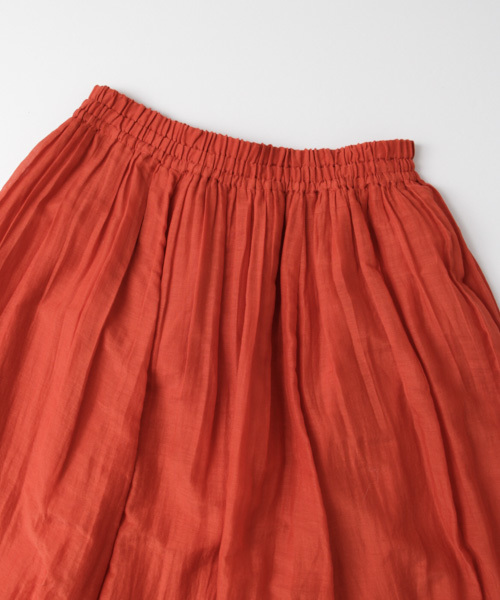 URBAN RESEARCH（アーバンリサーチ）の「UR コットンシルクギャザーマキシスカート（スカート・レディース・オレンジ/ライトグレー/ライトグリーン・FREE）」の10枚目の写真