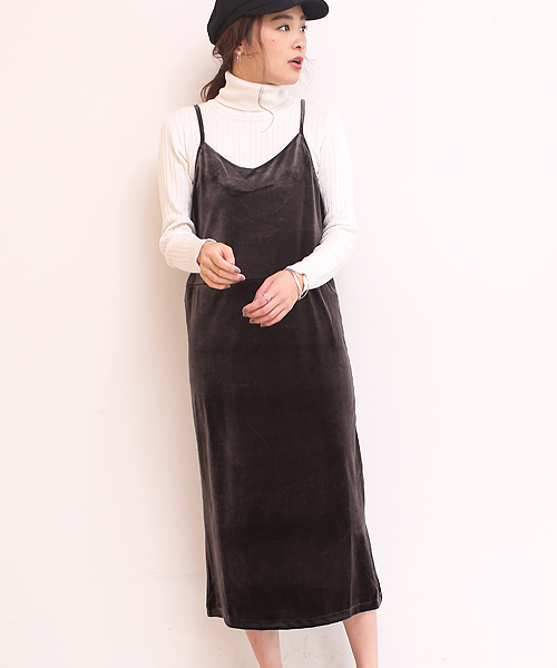 Bou Jeloud(ブージュルード)の「ベロアキャミソールワンピース(ワンピース・レディース・ダークグレー/カーキ・FREE)」の8枚目の写真
