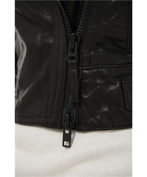 GRACE CONTINENTAL（グレースコンチネンタル）の「ショートライダース（ライダースジャケット・レディース・ベージュ/グレー/ブラック・36/38）」の12枚目の写真