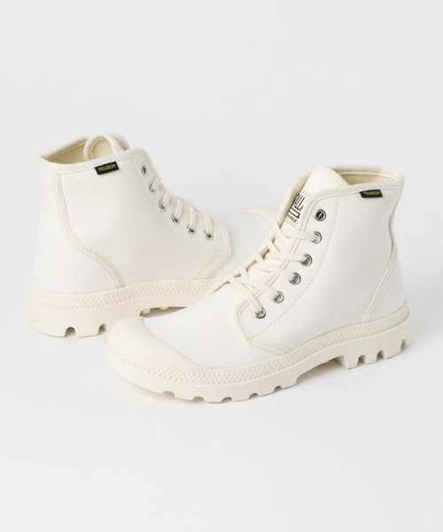 PALLADIUM（パラディウム）の「PALLADIUM/パラディウム PAMPA HI ORIGINALE/パンパ ハイ オリジナーレ（スニーカー・メンズ・ブラック/ブラウン/サンドベージュ/インディゴブルー/オレンジ系その他/ホワイト/バーガンディー/カーキ/ホワイト系その他/ネイビー・24.0cm/24.5cm/22.5cm/25.0cm/23.0cm/25.5cm/27.5cm/26.5cm/29.0cm/27.0cm/26.0cm/23.5㎝/24.5㎝/28.0cm/23.5cm/22.5㎝/27cm/26cm/24cm/28cm/23cm/25cm/29cm）」の2枚目の写真