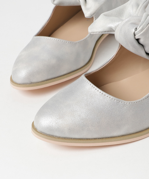 merlot plus（メルロープリュス）の「リボンマニッシュシューズ000-1489S（ローファー・レディース・オフホワイト/シルバー/ブラック/ピンク・M/L/S/LL）」の8枚目の写真