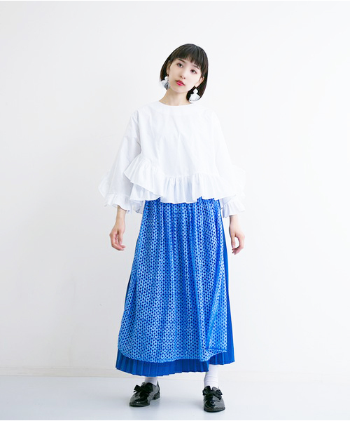 merlot plus(メルロープリュス)の「レースパールピアス0182(ピアス(両耳用)・レディース・ブラック/ホワイト・FREE)」の3枚目の写真