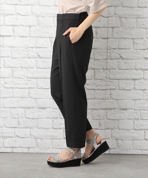 LEPSIM（レプシィム）の「ハイウエストピンタックパンツ　759070（その他パンツ・レディース・ライトベージュ/ブラック/グリーン・LARGE/MEDIUM）」の7枚目の写真