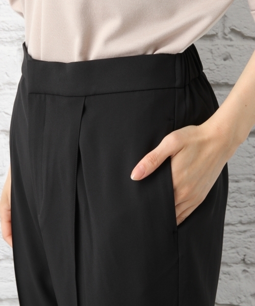 LEPSIM（レプシィム）の「ハイウエストピンタックパンツ　759070（その他パンツ・レディース・ライトベージュ/ブラック/グリーン・LARGE/MEDIUM）」の10枚目の写真