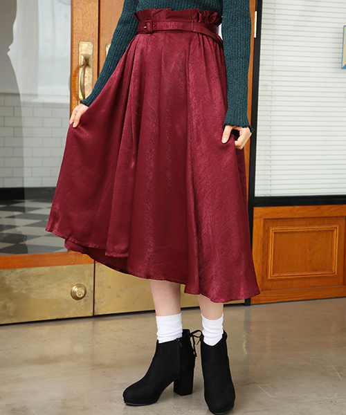 one after another NICE CLAUP（ワンアフターアナザーナイスクラップ）の「ツヤツヤスカート（スカート・レディース・ピンク/ボルドー/ドット/ベージュ・FREE）」の3枚目の写真