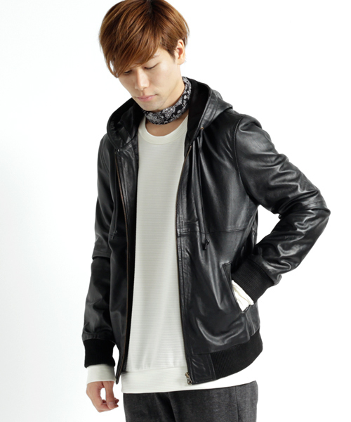 MONO-MART（モノマート）の「ドロップショルダーアスレジャースウェット（スウェット・メンズ・ホワイト/ブラック/ブルー/ワイン/チャコール/イエロー/カーキ/ピンク・FREE）」の16枚目の写真