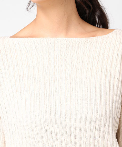 Pierrot(ピエロ)の「ボートネック リブ編み ニットワンピース(ワンピース・レディース・ブラック/グレイッシュベージュ/キャメル/杢グレー/アイボリー/ブラウン/ネイビー・M/L)」の10枚目の写真