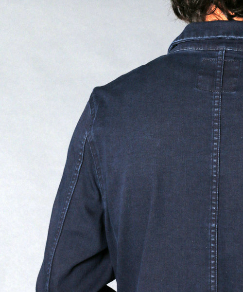 Magine（マージン）の「STRETCH KNIT DENIM CHESTER FIELD COAT:ストレッチニットデニム チェスターフィールドコート（デニムジャケット・メンズ・インディゴブルー/ライトブルー・44/46/48）」の20枚目の写真